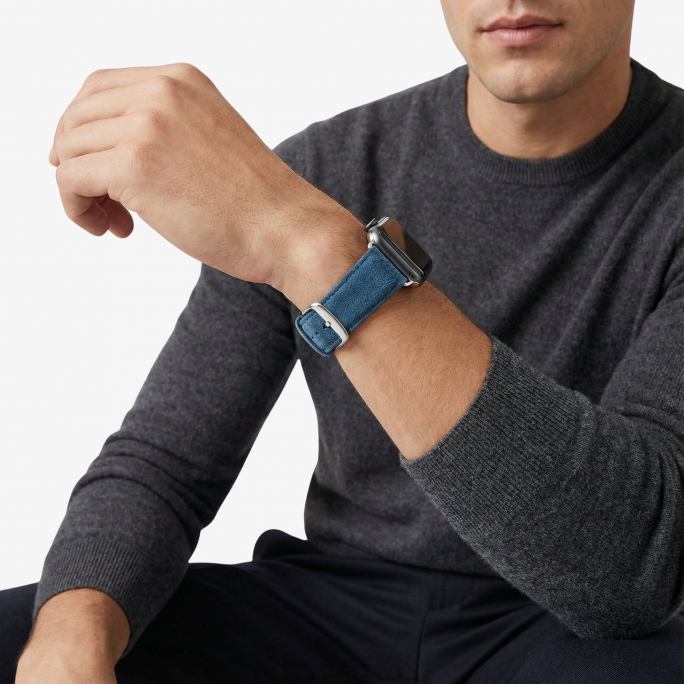 Alcantara Apple Watch Band With Buckle - Ocean Blue - 42/44/45/46mm & Ultra (49mm), Afbeelding 5