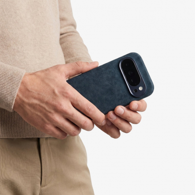 Google Pixel 10 Pro XL - Alcantara Case - Navy Blue, Image 3