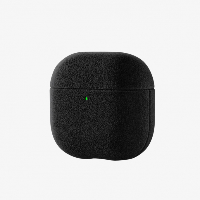 AirPods (4th generation) Alcantara Case - Deep Black, Image 6